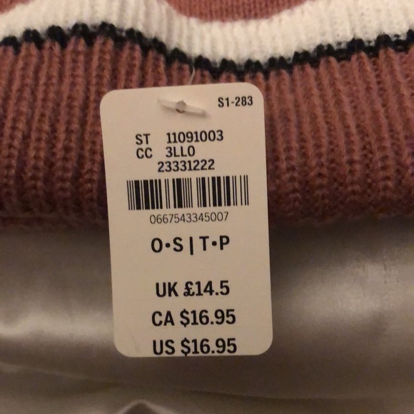 PINK NATION VICTORIA SECRET WINTER POM POM HAT - Picture 3 of 7